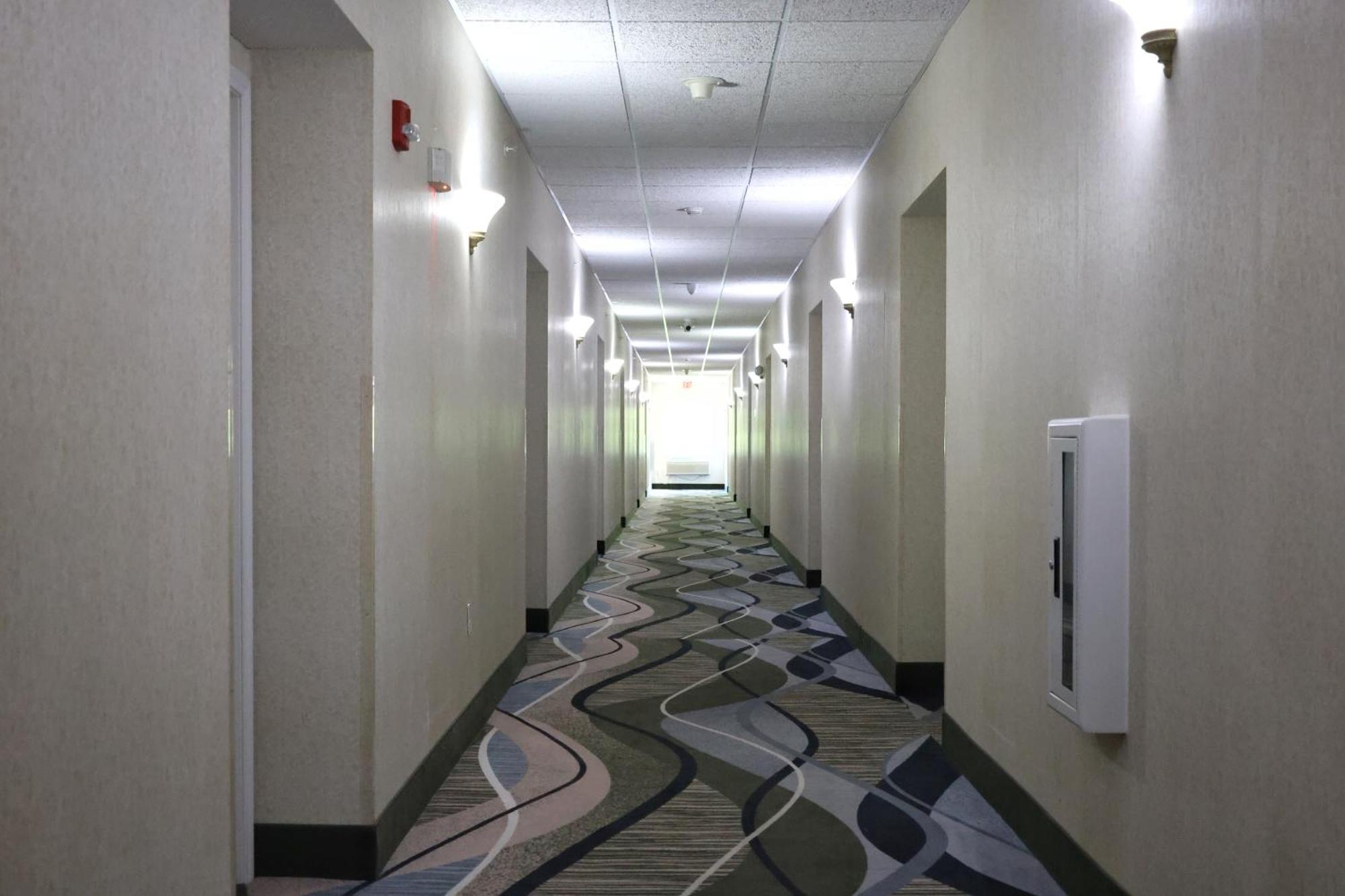 Mainstay Airport Hotel Madison